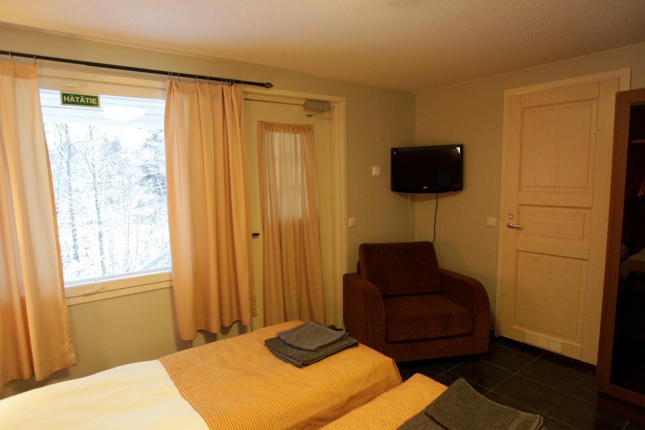 Hotel Urkin Piilopirtti Pinsio Chambre photo