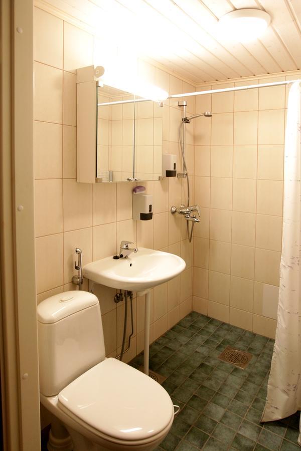 Hotel Urkin Piilopirtti Pinsio Chambre photo