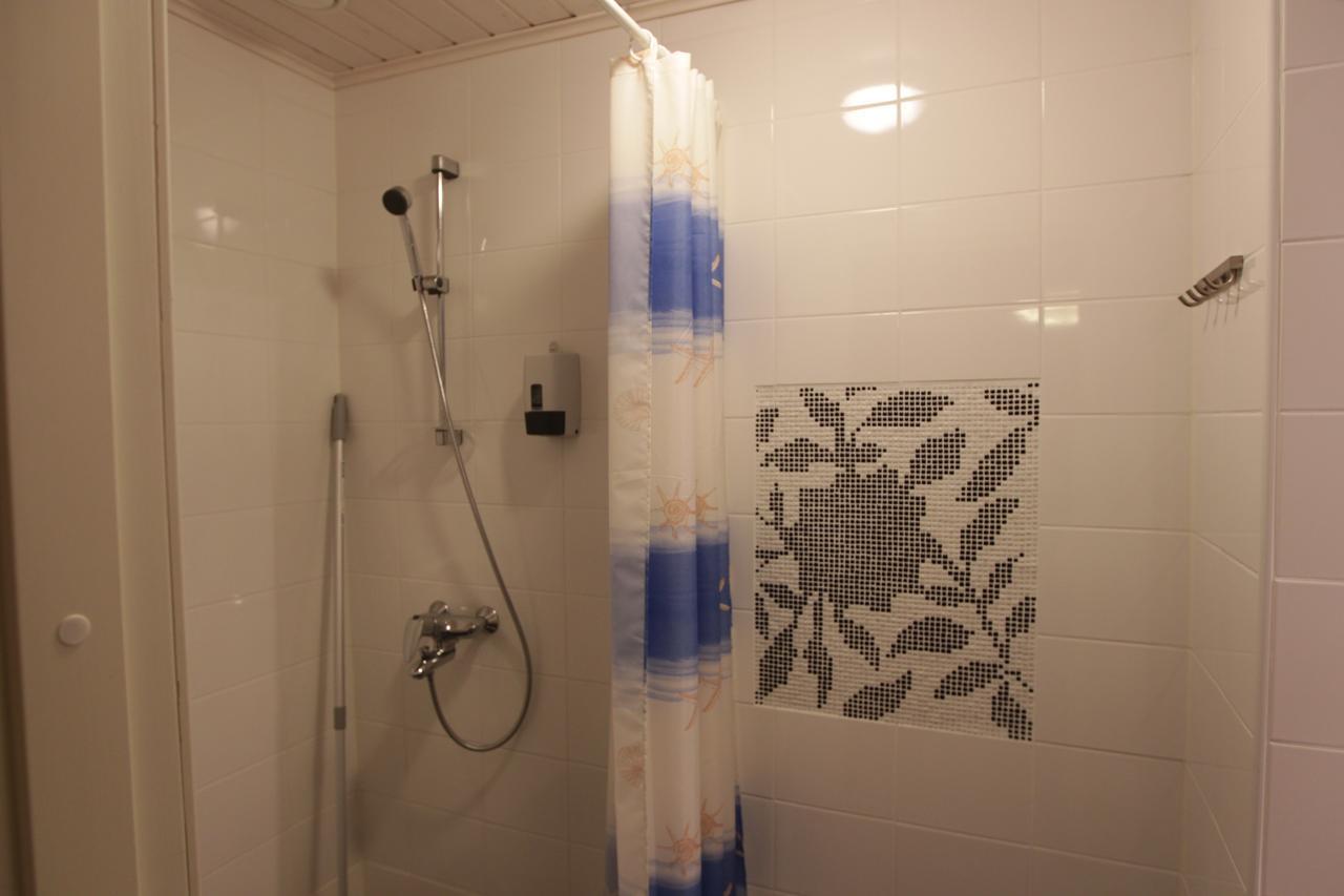 Hotel Urkin Piilopirtti Pinsio Chambre photo